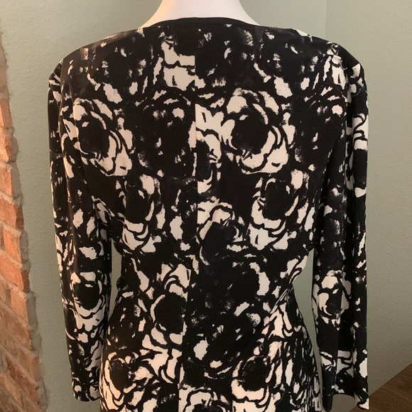 Chaps navy/cream faux wrap dress knee length - Picture 5 of 5